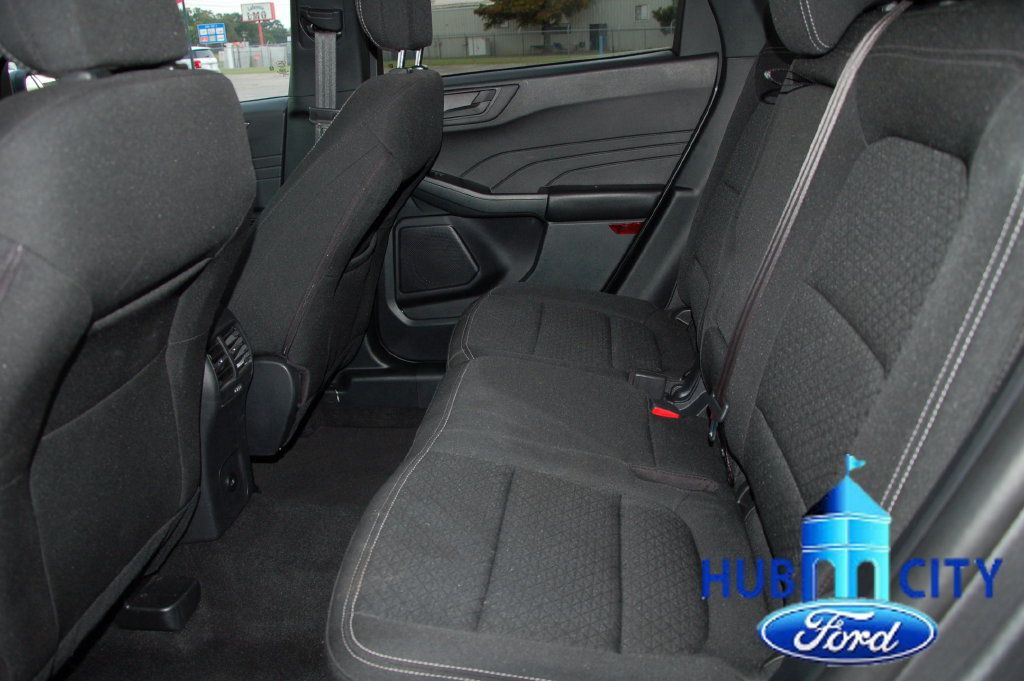 Used 2025 Ford Escape Active FWD image 12