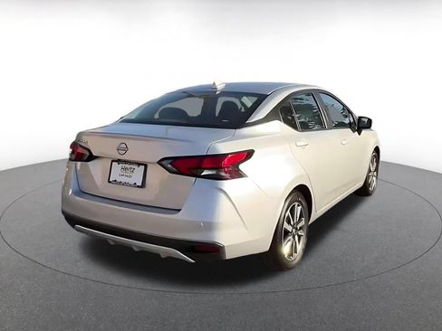 Used 2025 Nissan Versa SV FWD image 15