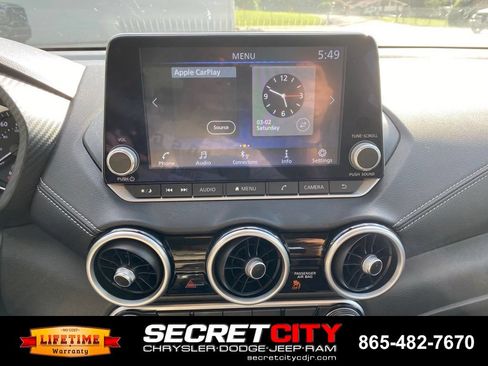 Used 2024 Nissan Sentra SV FWD image 15