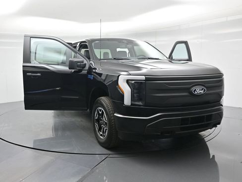 New 2024 Ford F150 Lightning Pro image 32