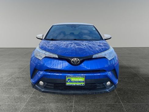 Used 2018 Toyota C-HR XLE image 2