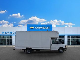 New 2025 Chevrolet Express 3500 w/ Power Convenience Package RWD video 2