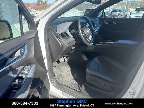 Used 2023 Buick Enclave Essence w/ Experience Buick Package image 13