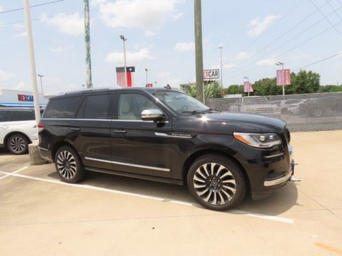 Used 2022 Lincoln Navigator Black Label AWD/4WD image 6
