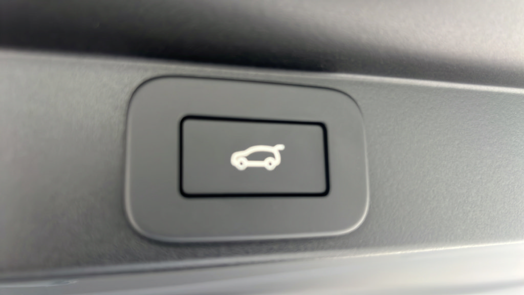 New 2026 Land Rover Range Rover SE AWD/4WD image 19