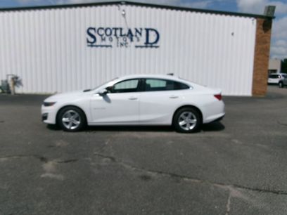 Used 2024 Chevrolet Malibu LS w/ Driver Confidence Package