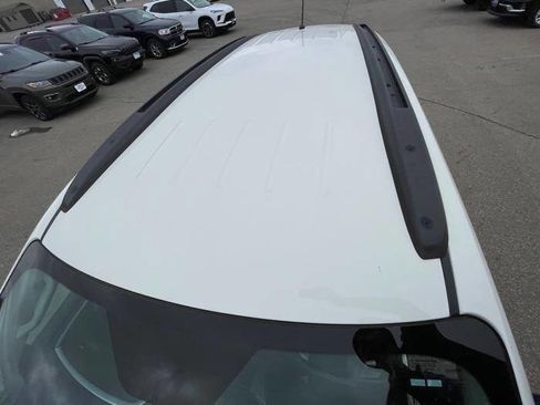 Used 2012 Chevrolet Traverse LT image 10