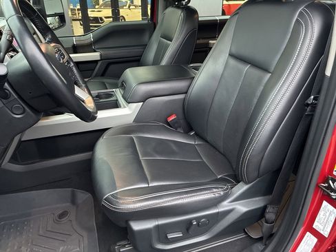 Used 2021 Ford F350 Lariat image 21