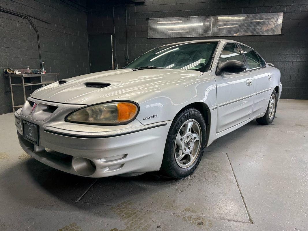 Used 2003 Pontiac Grand Am GT w/ SC/T Appearance Package FWD image 1