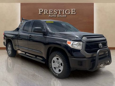 Used 2017 Toyota Tundra SR RWD image 3