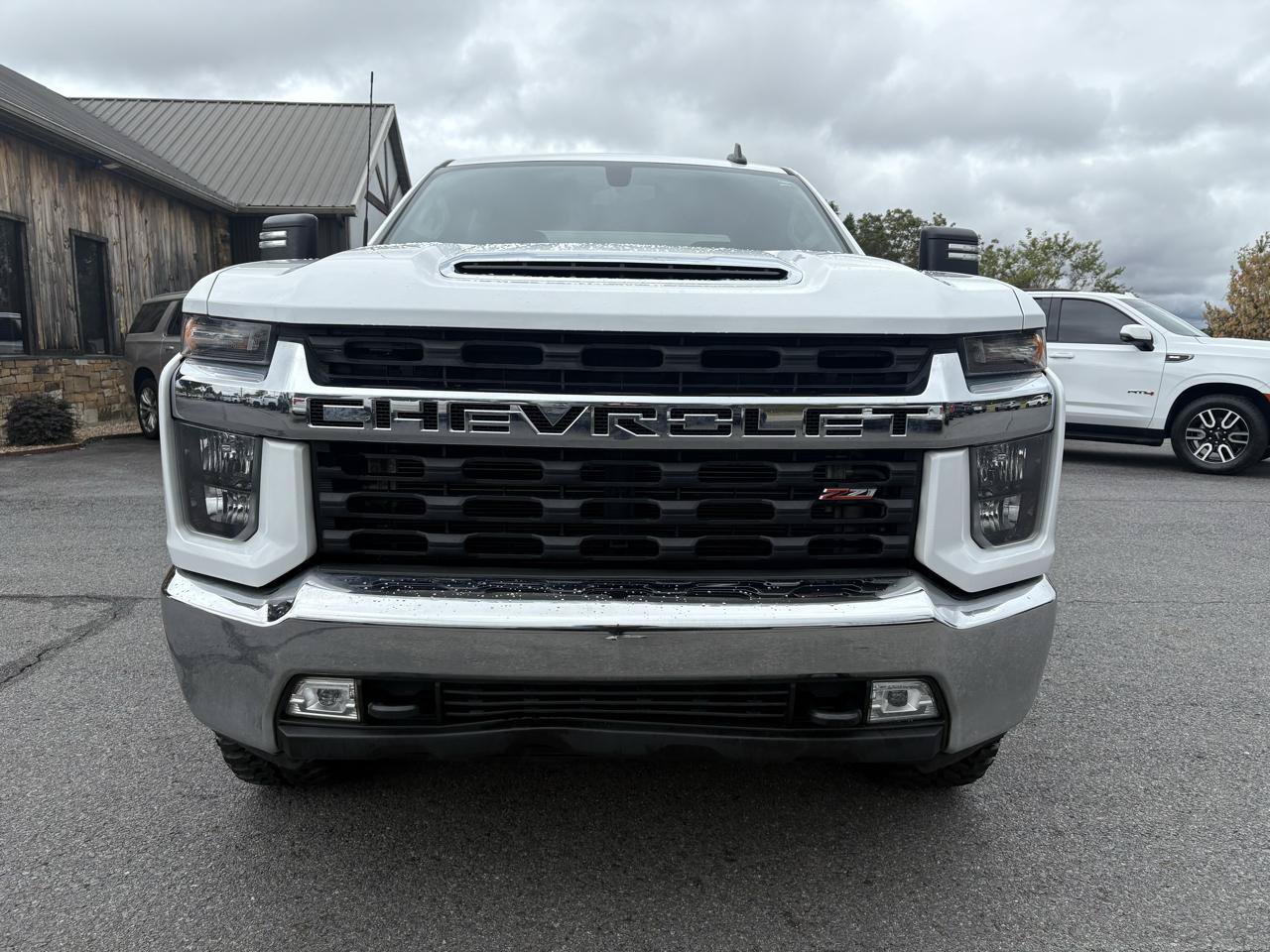 Used 2023 Chevrolet Silverado 2500 LT w/ Convenience Package AWD/4WD image 10