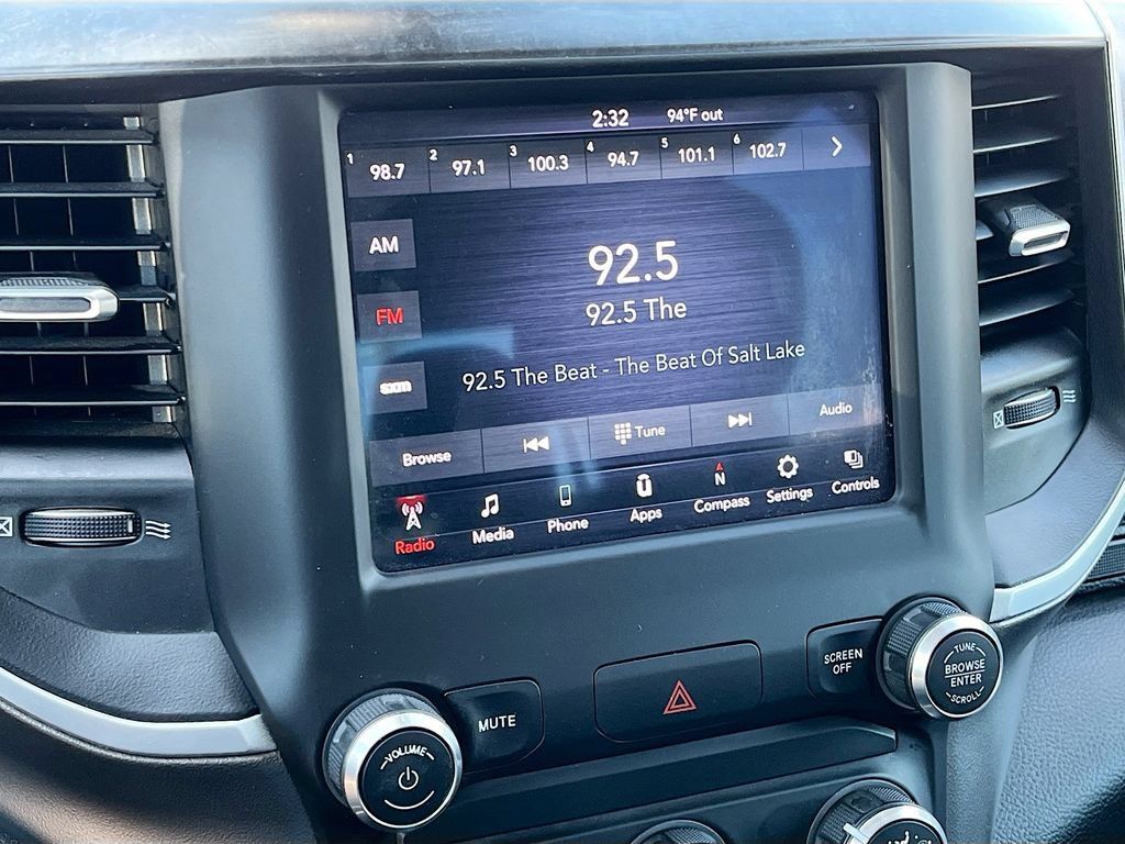 Used 2019 RAM 1500 Big Horn AWD/4WD image 14