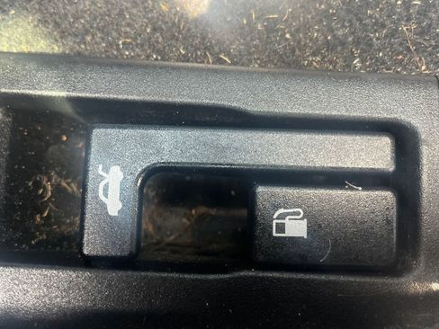 Used 2016 Subaru Impreza 2.0i AWD/4WD image 22