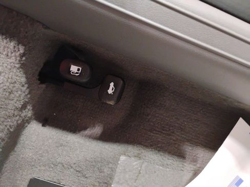 Used 2025 Hyundai Elantra Sport image 29