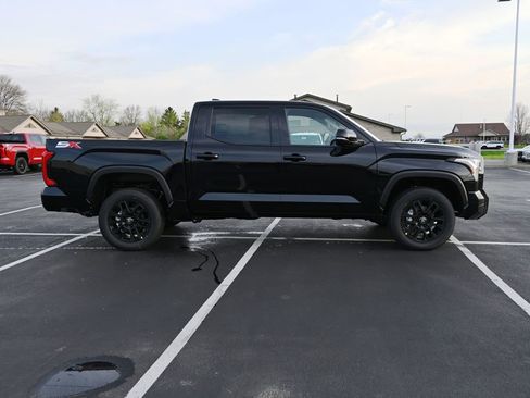 New 2026 Toyota Tundra SR5 AWD/4WD image 8