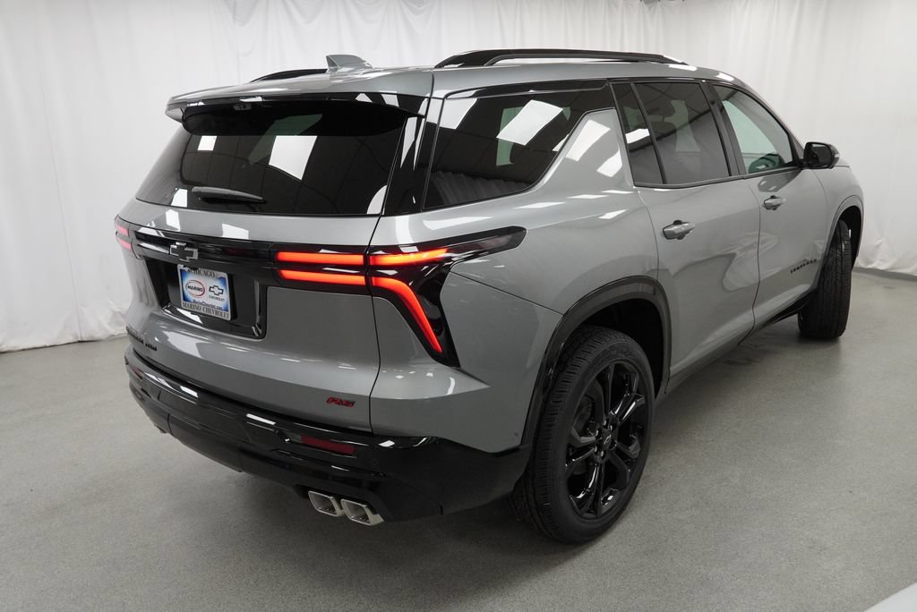 New 2027 Chevrolet Traverse RS w/ LPO, Floor Liner Package AWD/4WD image 3