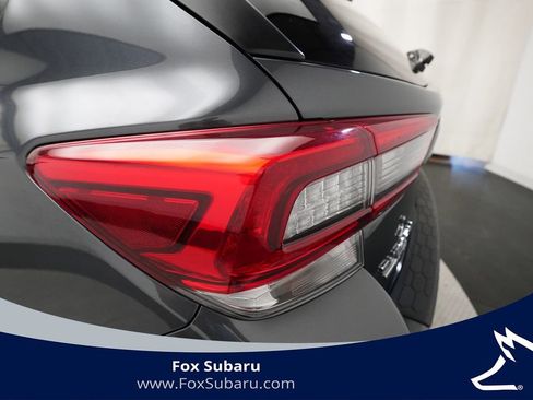 Used 2021 Subaru Crosstrek 2.0i Premium w/ Moonroof Package image 33
