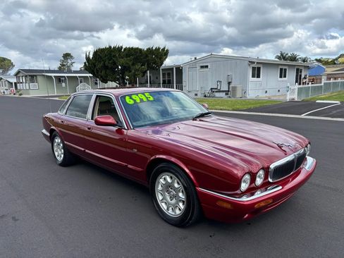 Used 2001 Jaguar XJ8 image 7