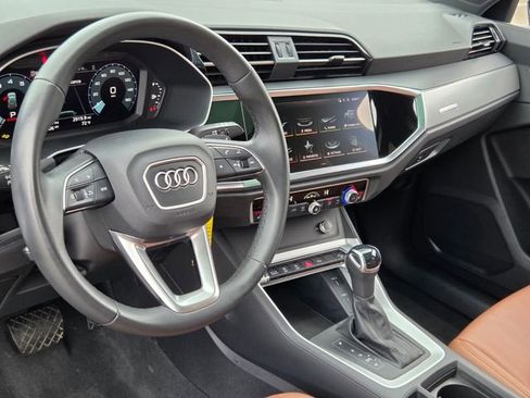 Used 2025 Audi Q3 2.0T Premium AWD/4WD image 10