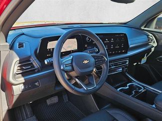 New 2026 Chevrolet Traverse LT w/ Driver Confidence Package video 3