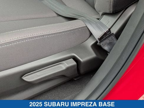 Certified 2025 Subaru Impreza 2.0i AWD/4WD image 8