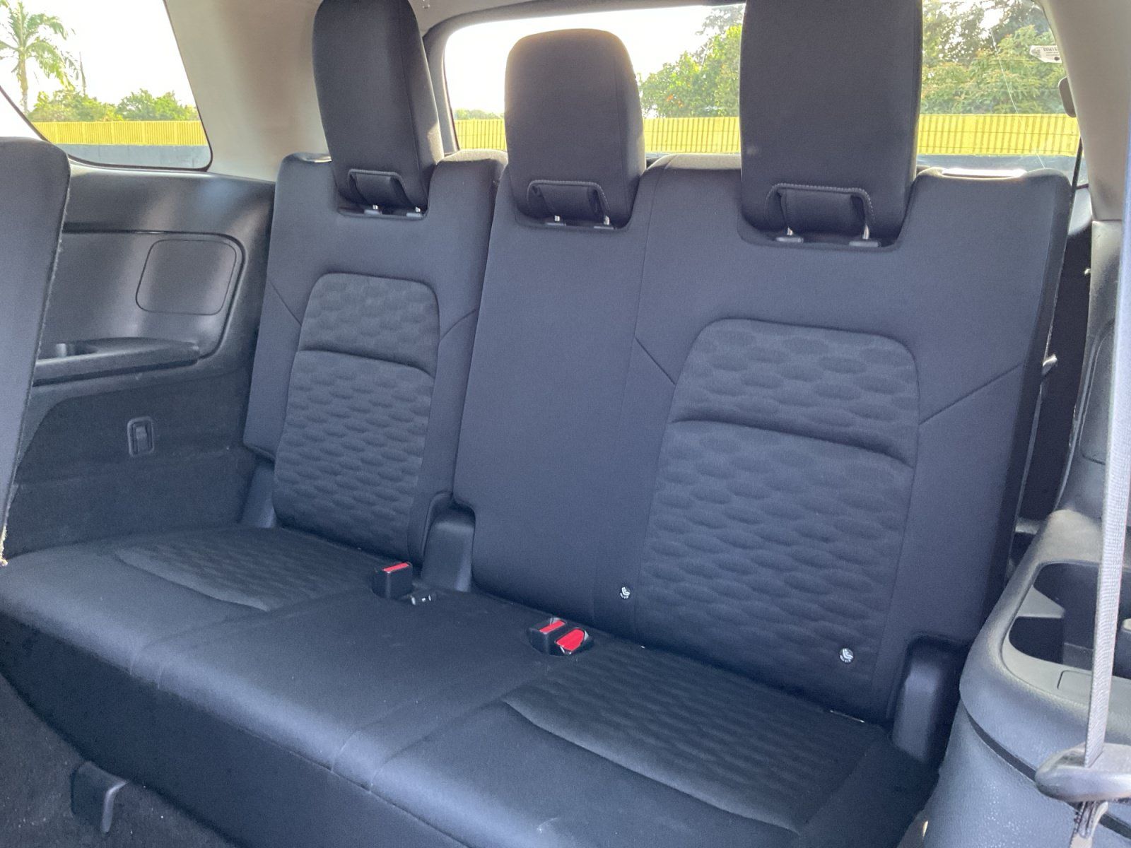 Used 2024 Nissan Pathfinder S FWD image 28