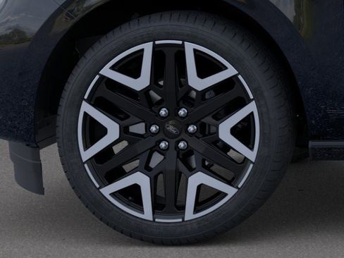 New 2026 Ford Expedition Max Platinum w/ Platinum Ultimate Package AWD/4WD image 19