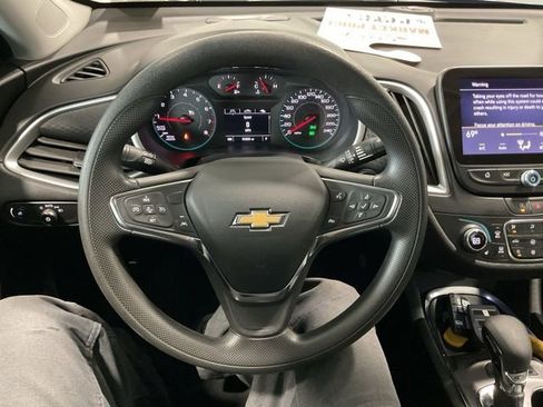Used 2023 Chevrolet Malibu LT image 13