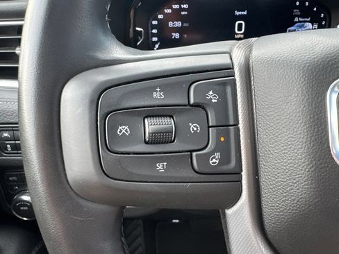 Used 2024 GMC Yukon Denali AWD/4WD image 16