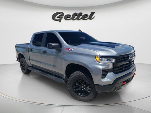 Used 2023 Chevrolet Silverado 1500 LT Trail Boss AWD/4WD image 2