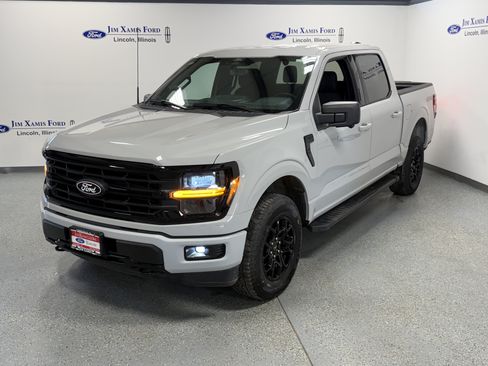 Used 2024 Ford F150 XLT w/ XLT Black Appearance Package AWD/4WD image 3