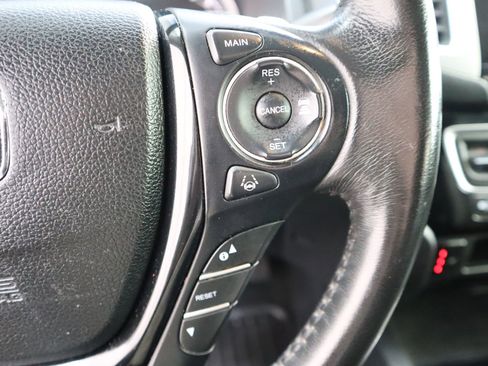 Used 2020 Honda Ridgeline RTL-E image 34