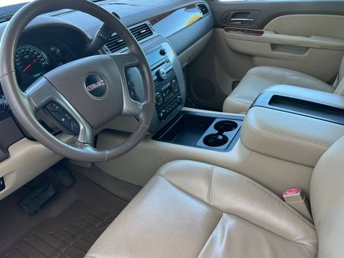 Used 2012 GMC Sierra 2500 SLT w/ SLT Convenience Package AWD/4WD image 7