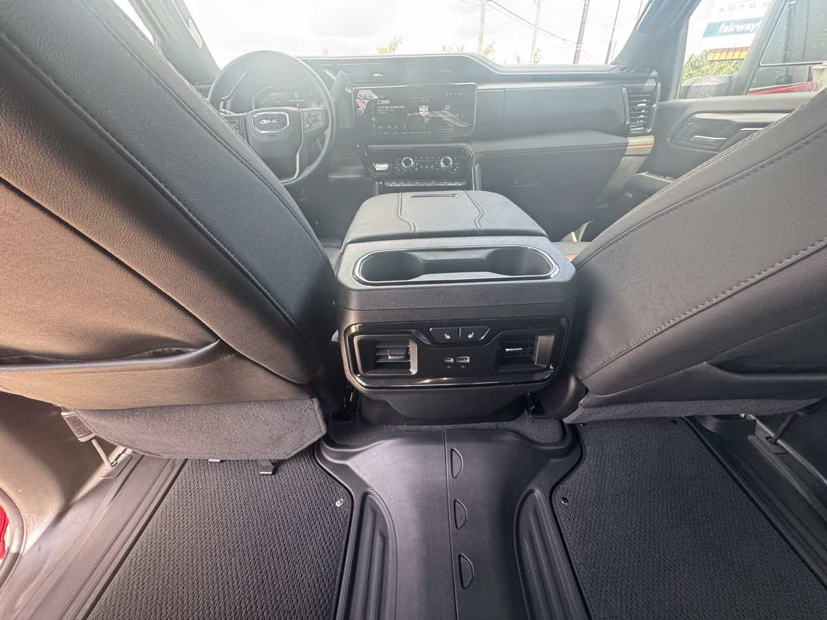 Used 2026 GMC Sierra 2500 AT4 AWD/4WD image 23