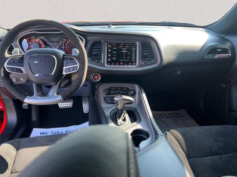 Used 2023 Dodge Challenger SRT Hellcat w/ Driver Convenience Group image 12