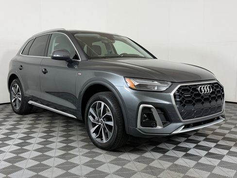 Used 2023 Audi Q5 2.0T Premium Plus w/ Premium Plus Package image 7