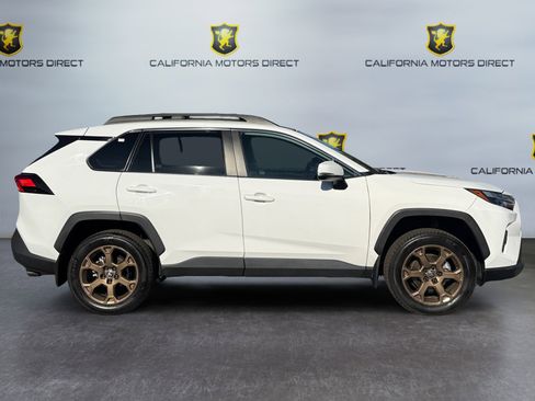 Used 2023 Toyota RAV4 Hybrid Woodland image 6