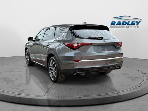 Certified 2024 Acura MDX w/ Technology Package AWD/4WD image 5