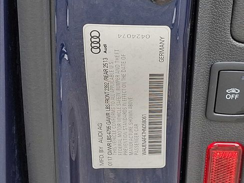Used 2017 Audi A4 2.0T Premium Plus w/ Premium Plus Package AWD/4WD image 27