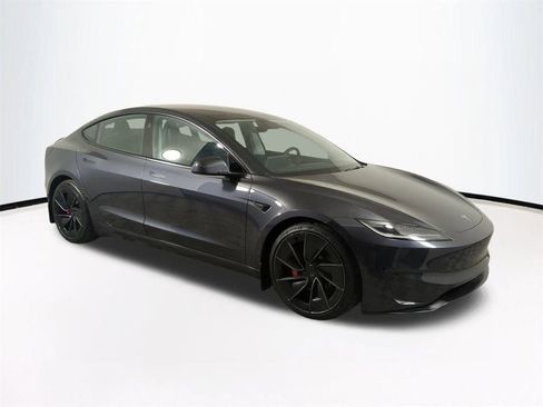 Used 2024 Tesla Model 3 Performance image 2