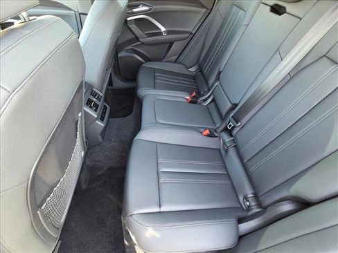 New 2025 Audi Q5 Premium image 16