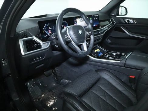Used 2024 BMW X5 xDrive40i w/ Premium Package AWD/4WD image 19