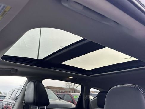 Used 2018 Nissan Murano Platinum w/ Cargo Package image 15