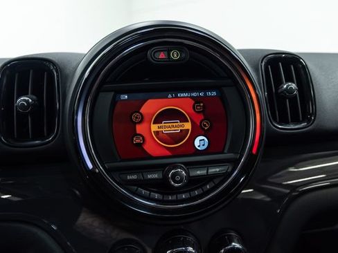 Used 2020 MINI Cooper Countryman ALL4 AWD/4WD image 16