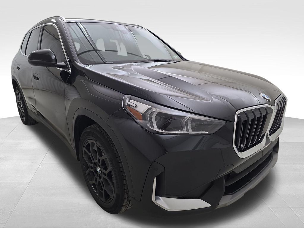 Certified 2023 BMW X1 xDrive28i AWD/4WD image 2