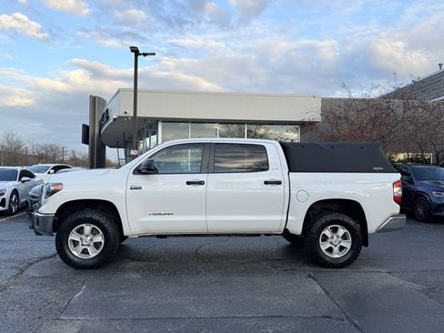 Used 2018 Toyota Tundra SR5 image 14