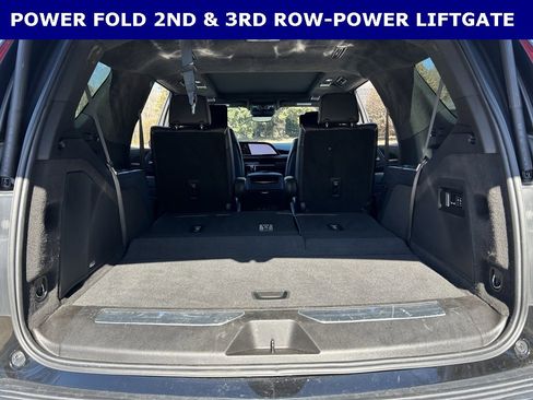 Used 2023 Cadillac Escalade Premium Luxury Platinum image 22