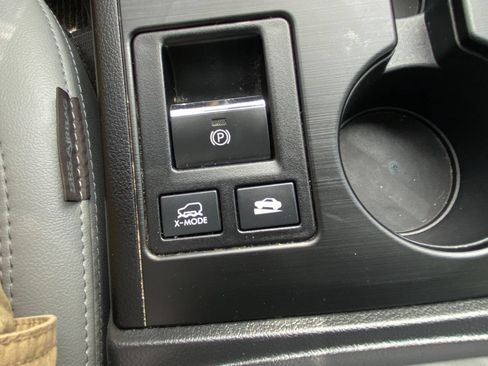 Used 2019 Subaru Outback 2.5i Limited AWD/4WD image 34
