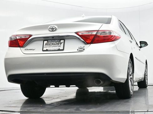 Used 2017 Toyota Camry XLE image 46