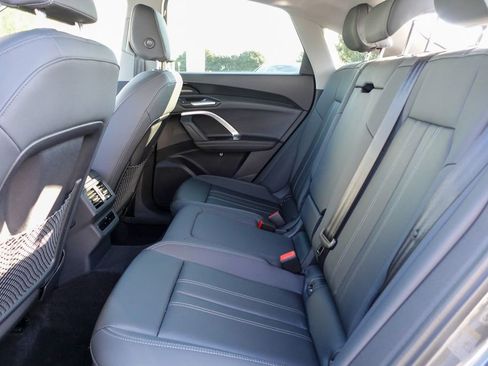 New 2025 Audi Q5 Premium Plus image 29